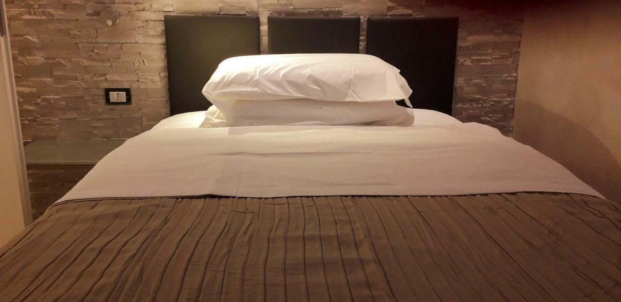 A 2 Passi Da Bed & Breakfast ฟอจเจีย ภายนอก รูปภาพ